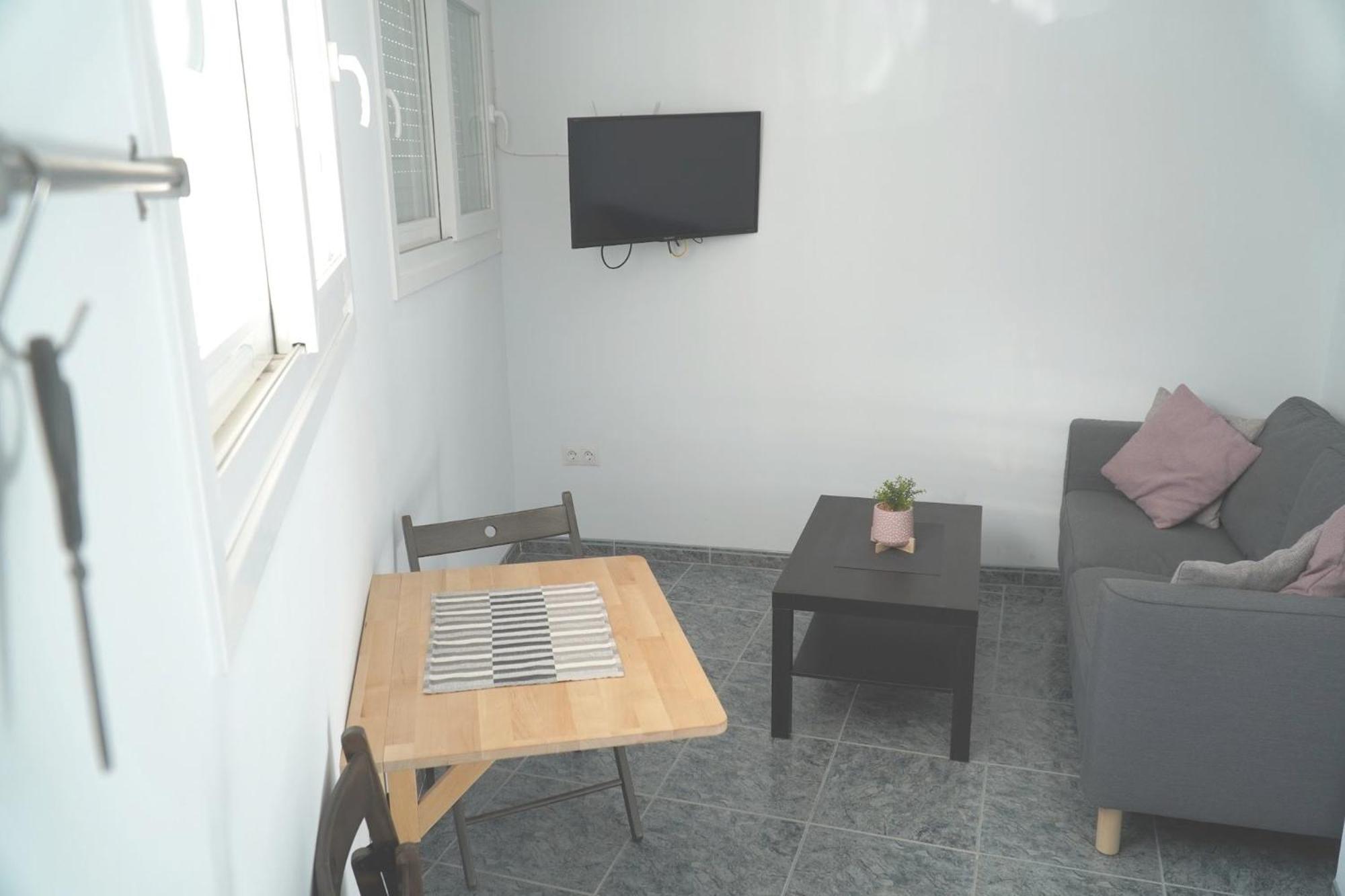 Hostal Alegre 네르하 외부 사진