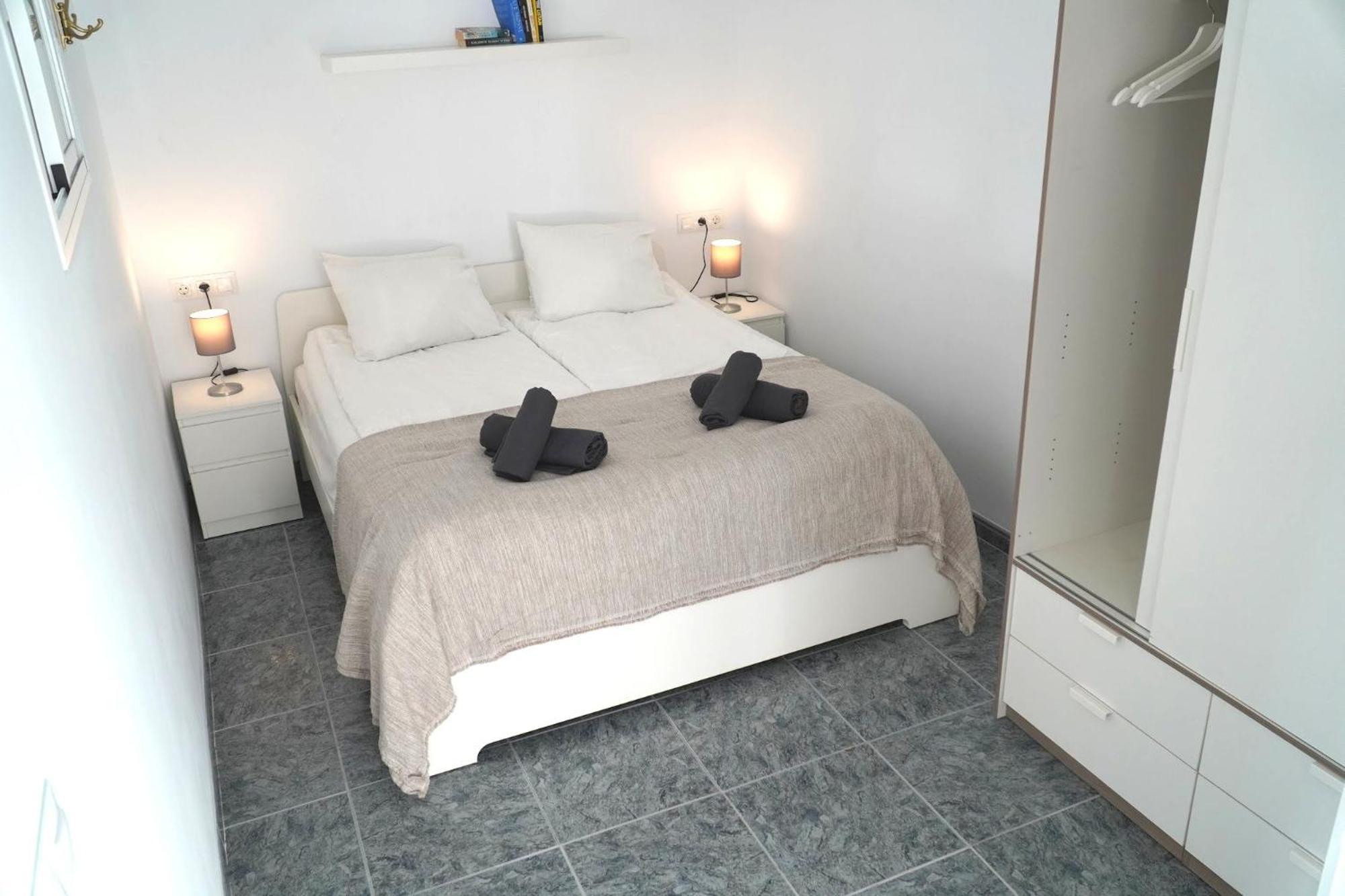 Hostal Alegre 네르하 외부 사진