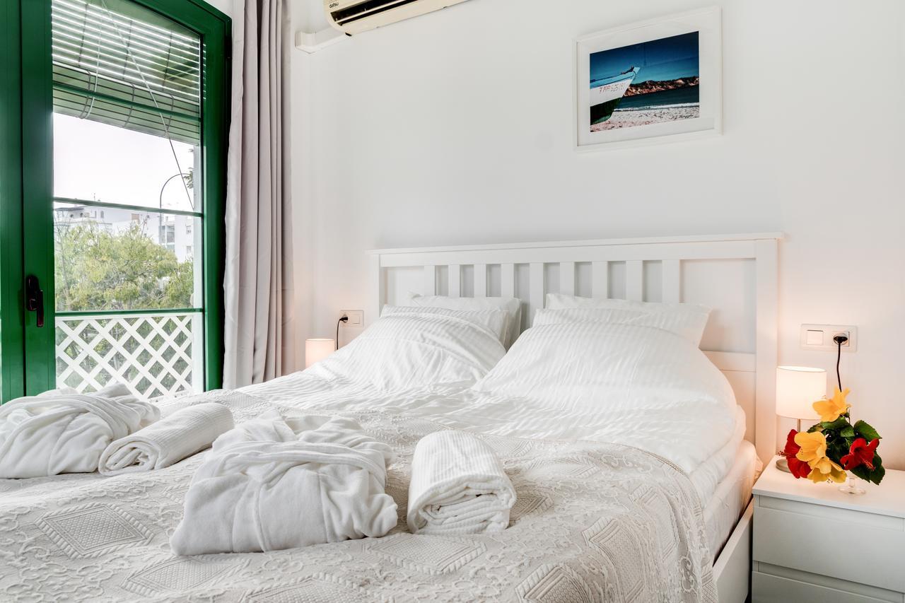 Hostal Alegre 네르하 외부 사진