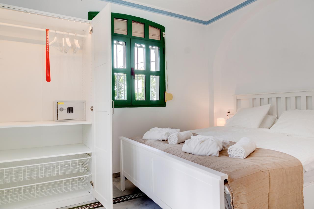 Hostal Alegre 네르하 외부 사진
