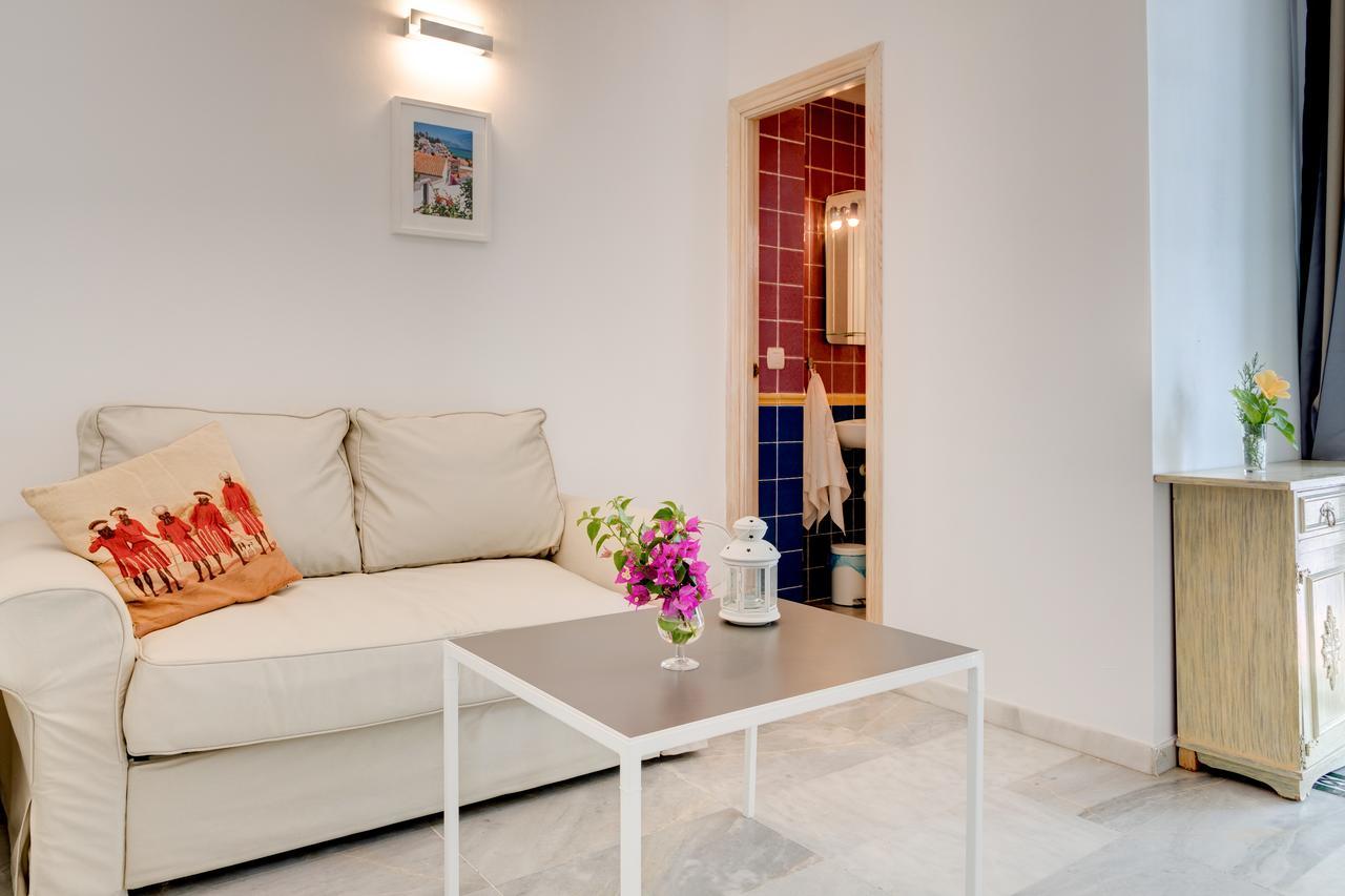 Hostal Alegre 네르하 외부 사진