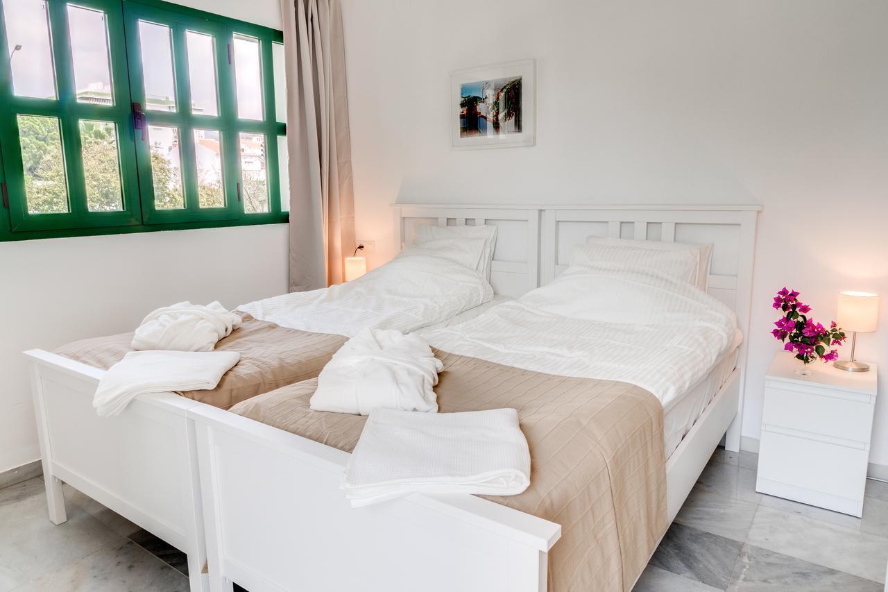 Hostal Alegre 네르하 외부 사진